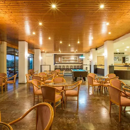 Island Hotell