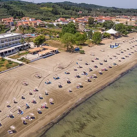 Island Hotel 3*