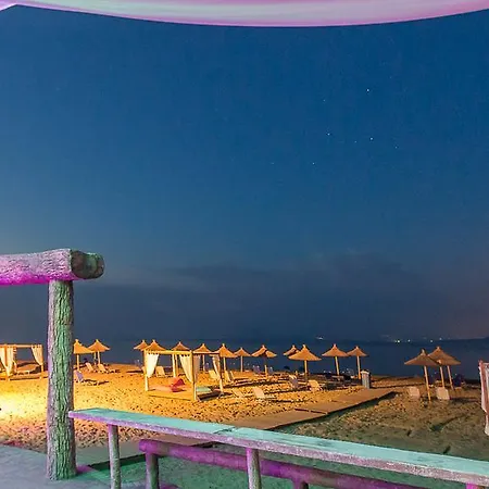Island 3*